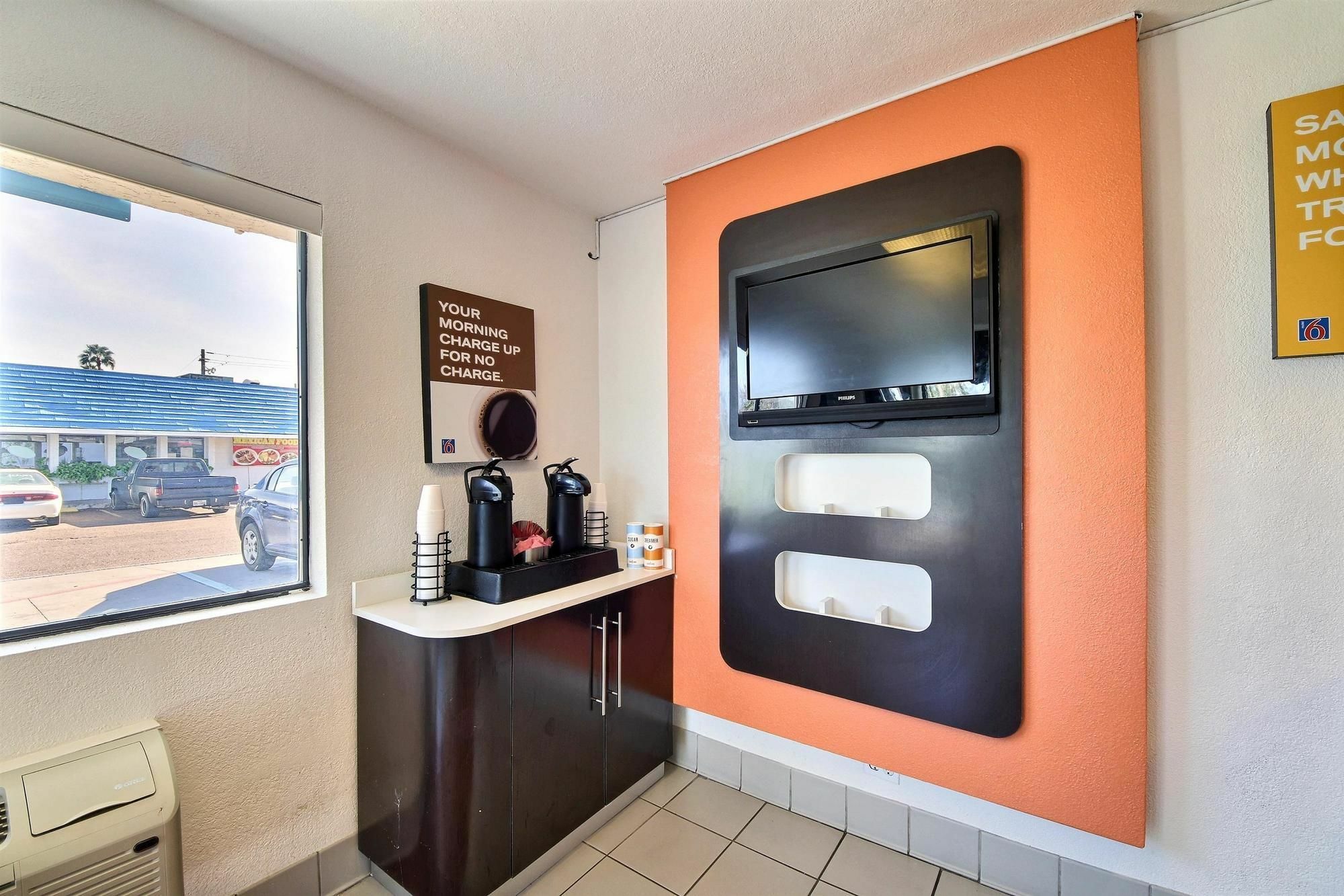 Motel 6-Laredo, TX - South Exterior foto